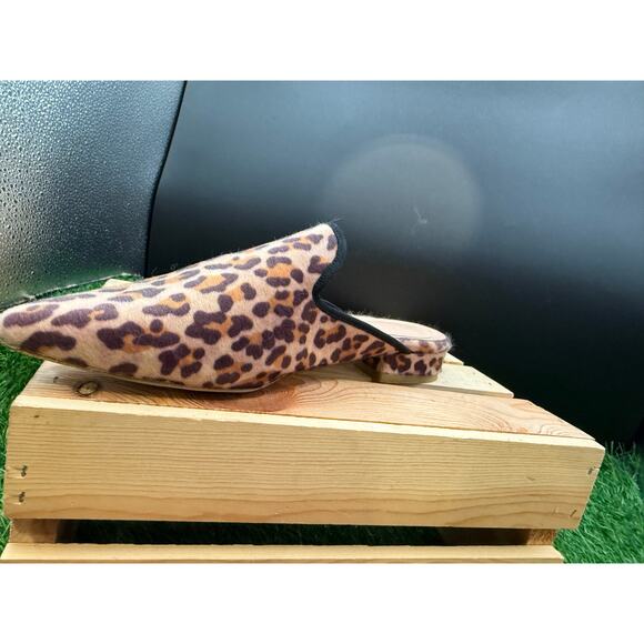 Kmeioo-Leopard Print- Pointed Flats-Size 9W - Picture 5 of 10